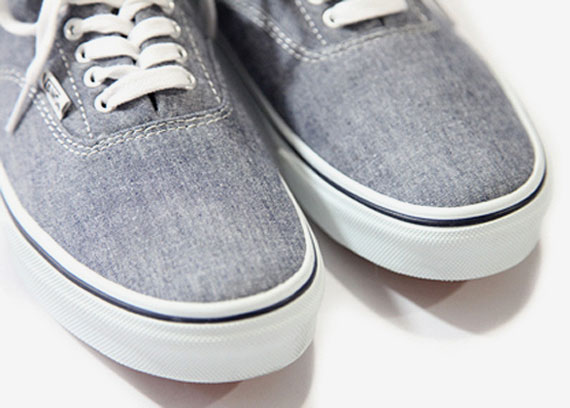comme-des-garcons-x-vans-era