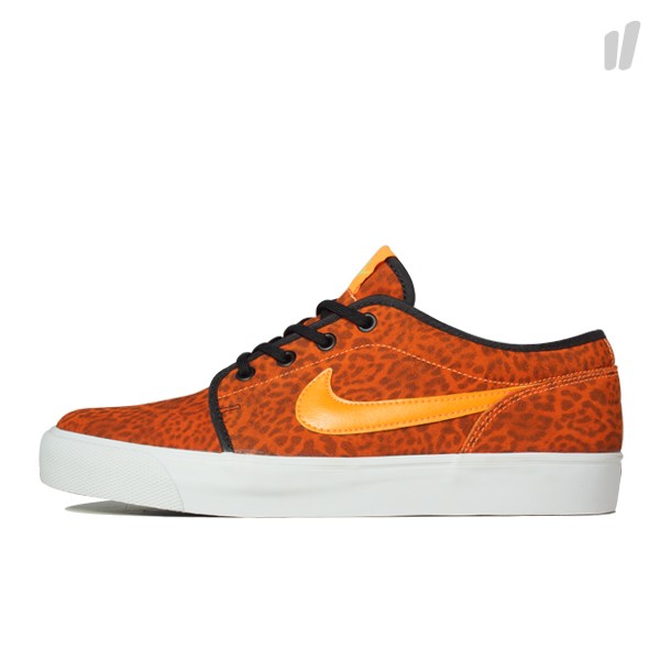 nike-fb-leopard-pack-quickstrike-14