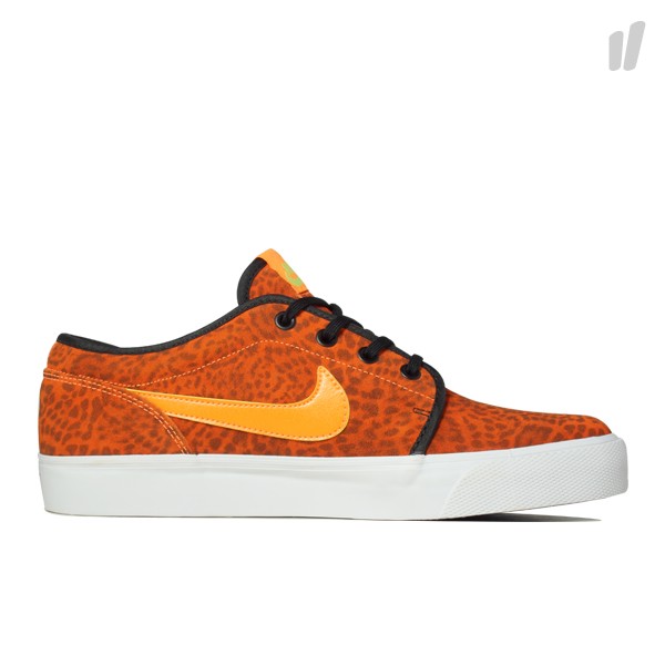 nike-fb-leopard-pack-quickstrike-15