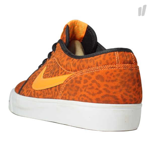 nike-fb-leopard-pack-quickstrike-16