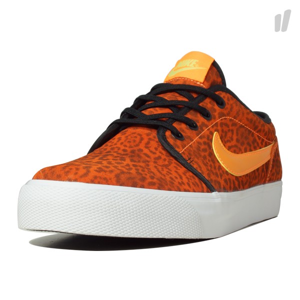 nike-fb-leopard-pack-quickstrike-17