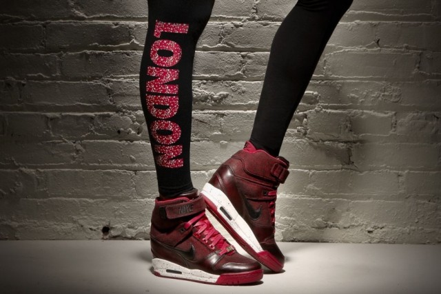 nike-air-revolution-sky-high-london-3