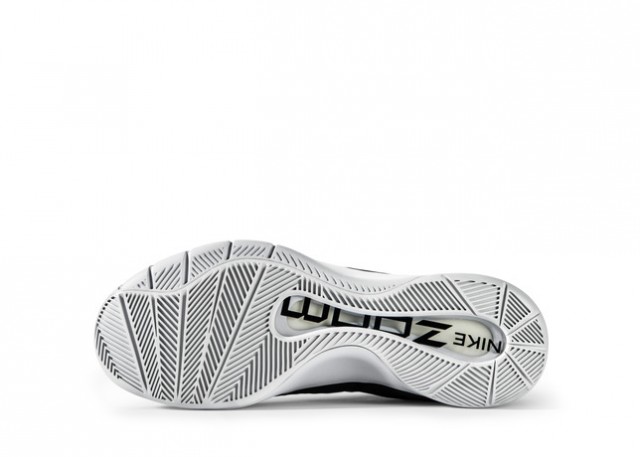 nike-zoo-hyperrev-14