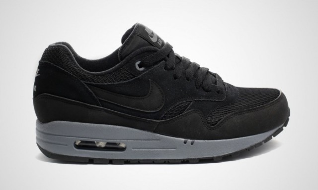 nike-sportswear-holiday-2014-preview-13