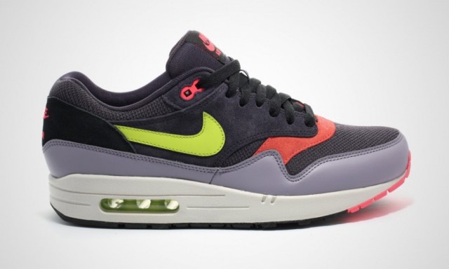 nike-sportswear-holiday-2014-preview-17