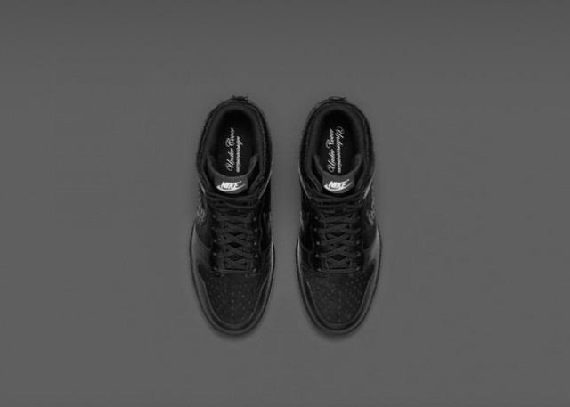 717122_001_Dunk_Sky_Hi_Undercover_Black-Top_Down_Pair-HO14_B6_APP-13066_34515