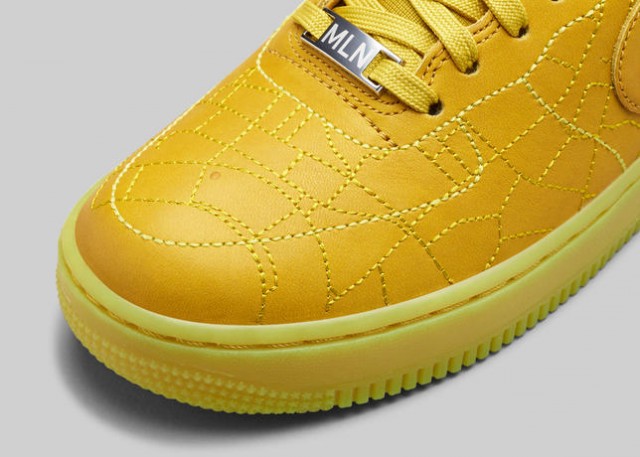 WMNS_Air_Force_1_07_Citron-Detail_Toe_Box-HO14_B10_APP-14378_33953