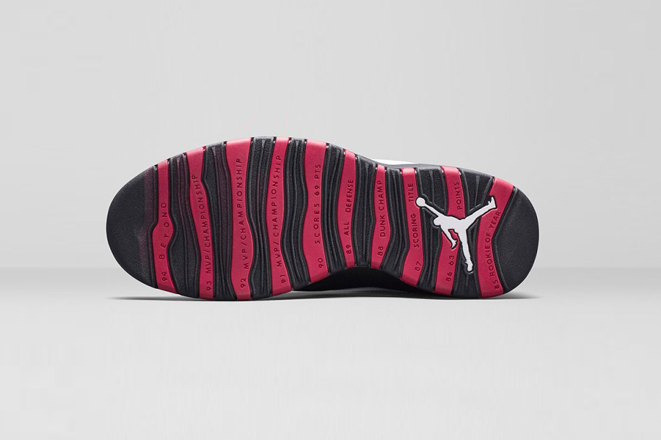 air-jordan-10-retro-double-nickel-4-960x640