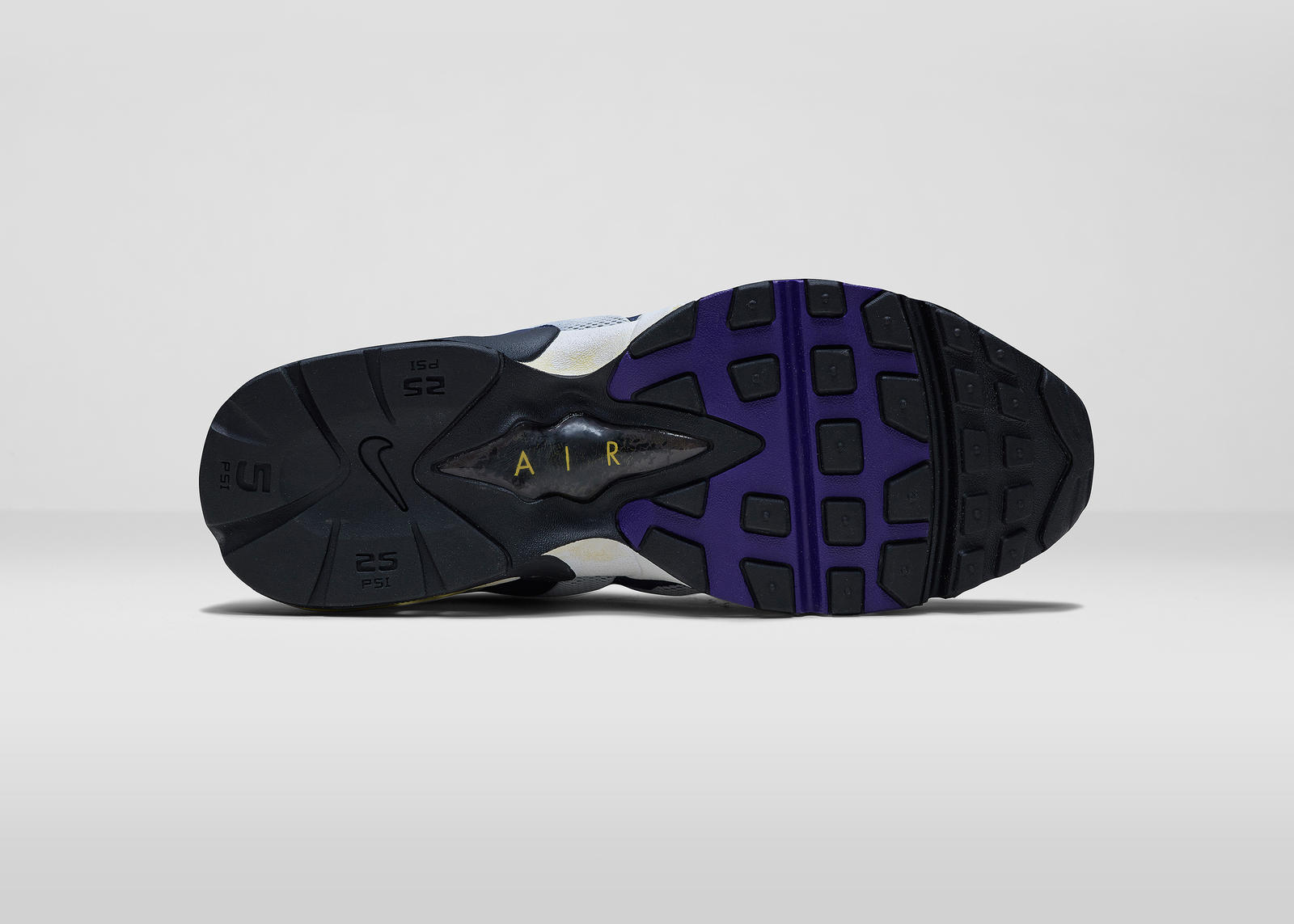 nike-air-max-day-25