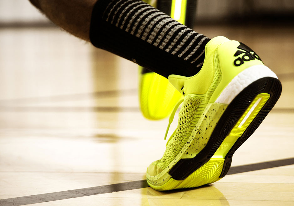 adidas-crazylight-boost-playoffs-2