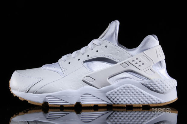 nike-air-huarache-ostrich-2