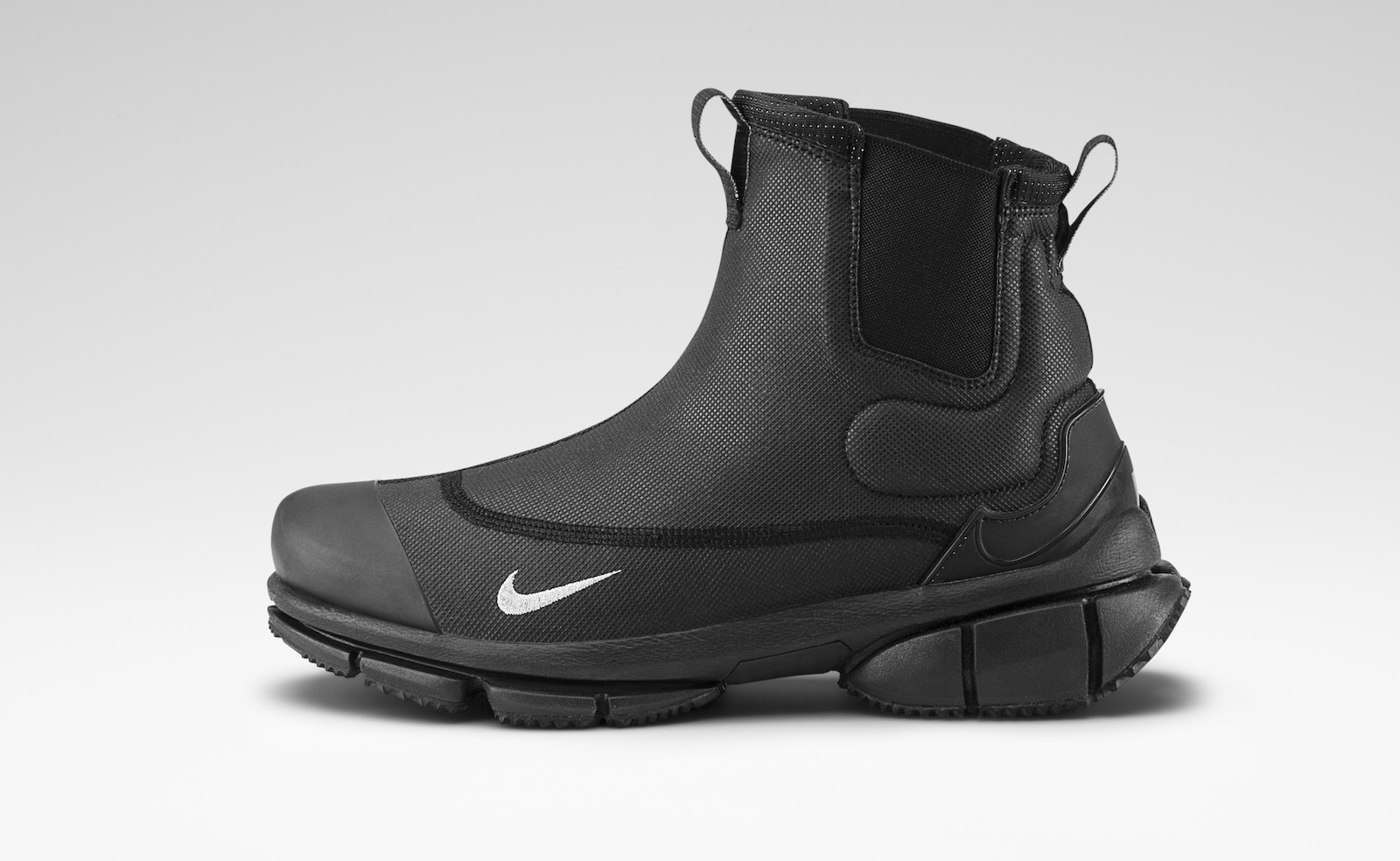 NIKE_HTM2_RUNBOOT_HIGH_2010