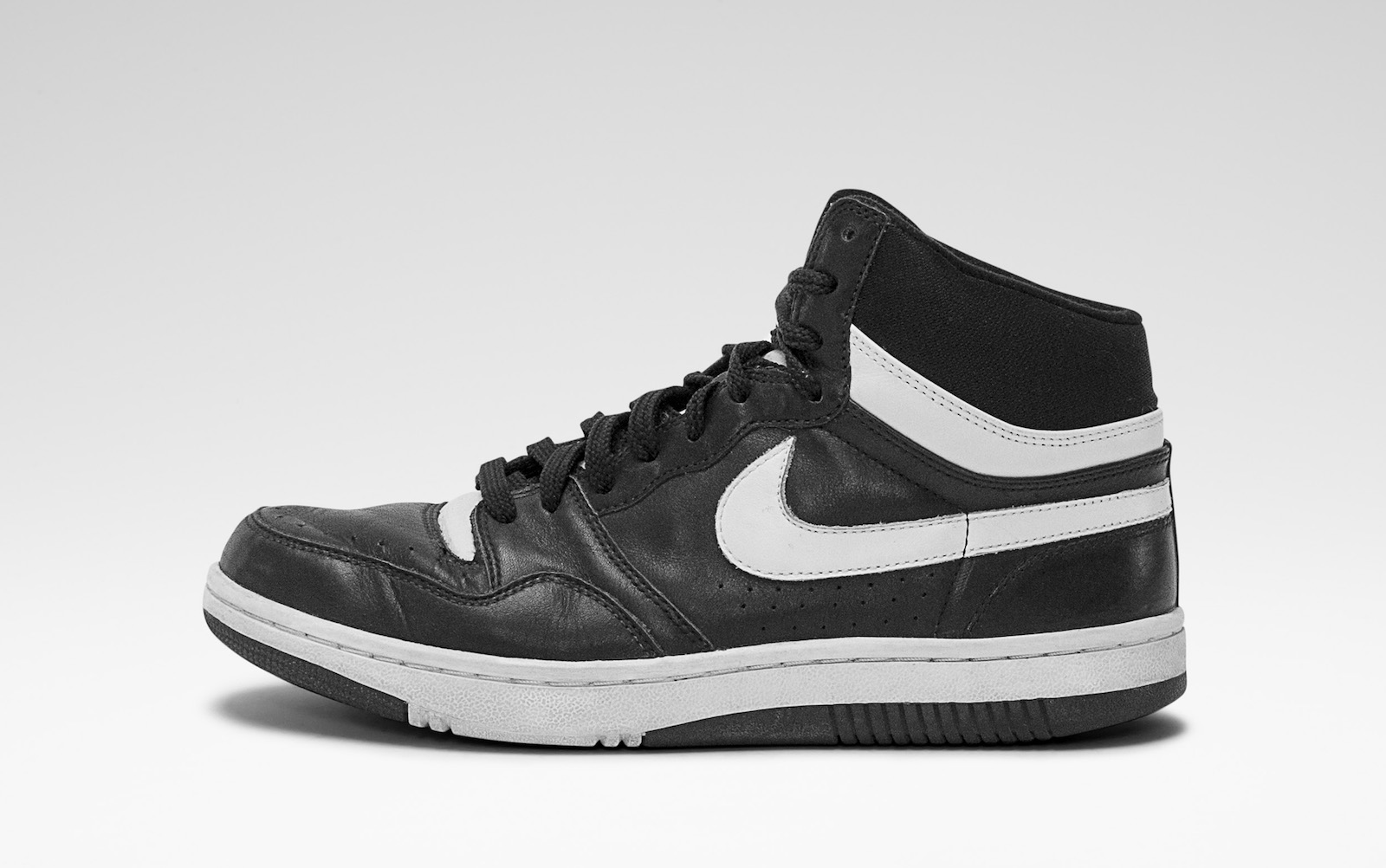 NIKE_HTM_COURT_FORCE_2005