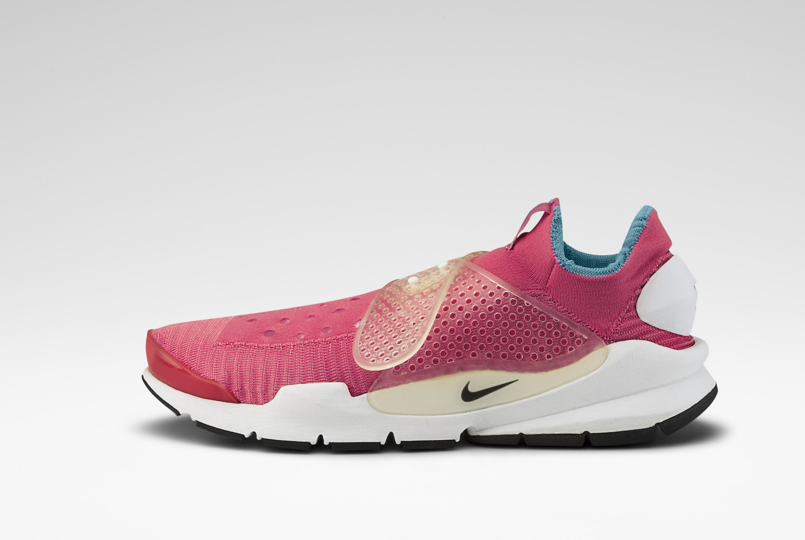 NIKE_HTM_SOCK_DART_RED_2004