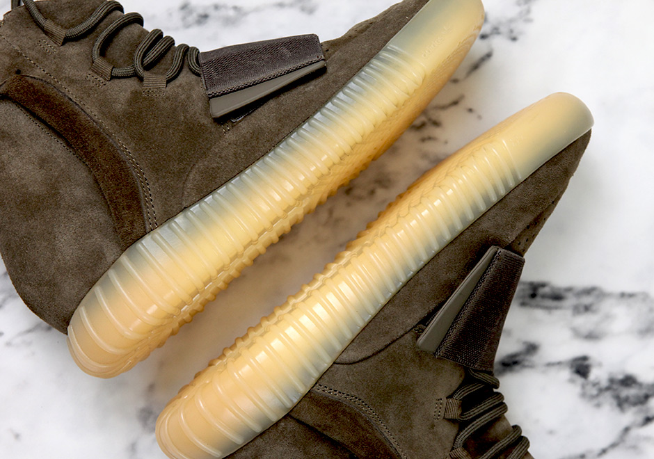 adidas-yeezy-boost-750-chocolate-gum-12