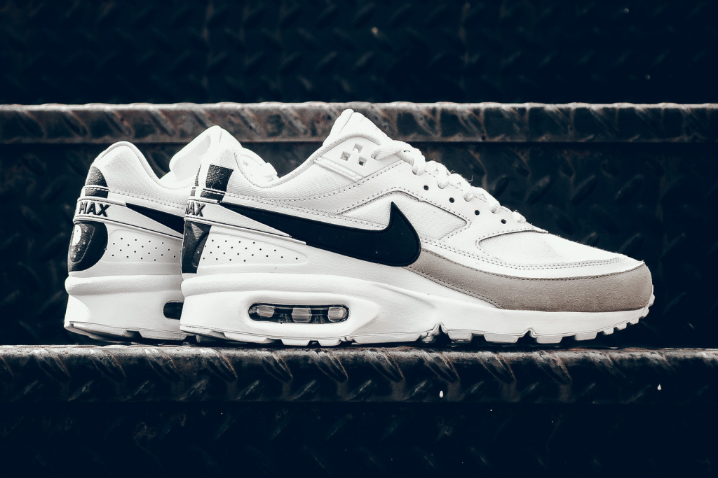 nike-air-max-bw-heel-branded-02