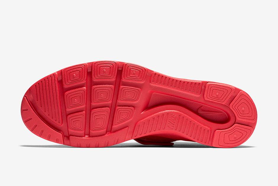 nike-ultra-xt-red-october-06