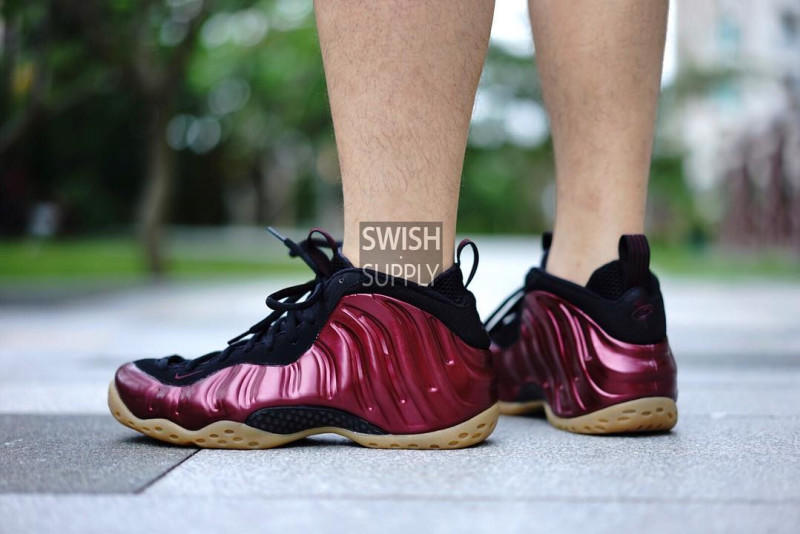nike-air-foamposite-maroon-gum-04