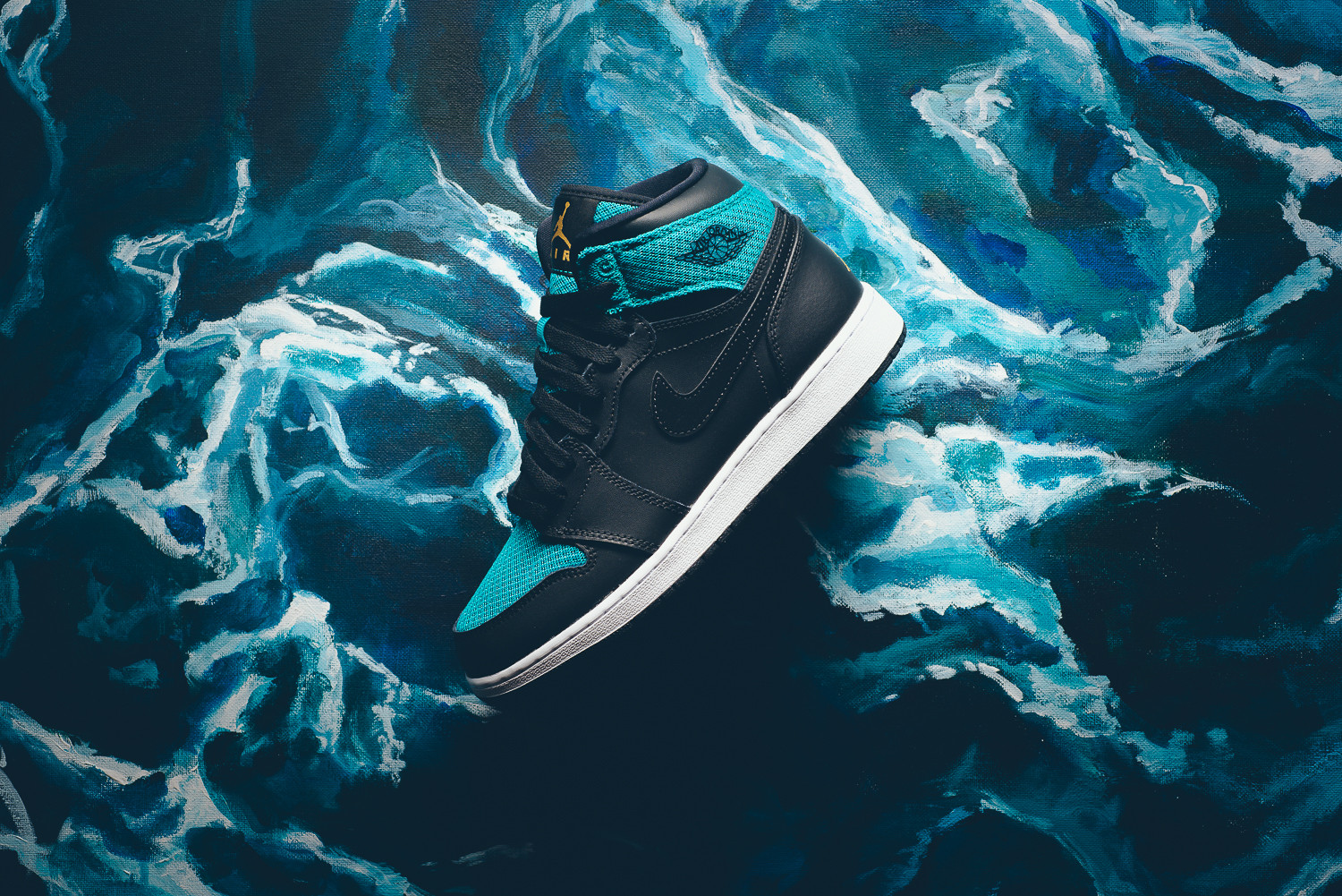 air-jordan-1-high-rio-teal-1