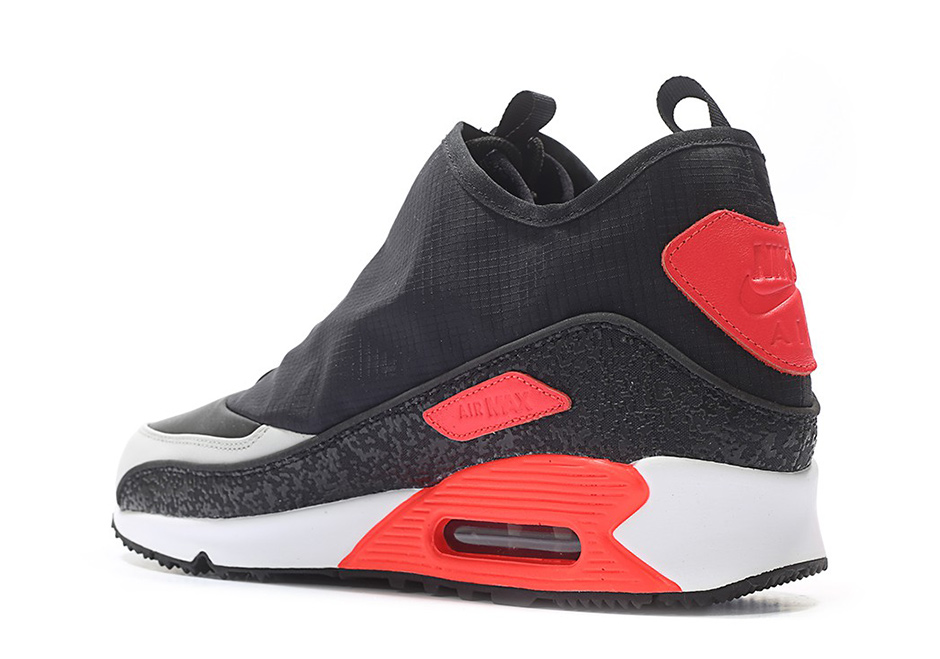 nike-air-max-90-utility-infrared-03