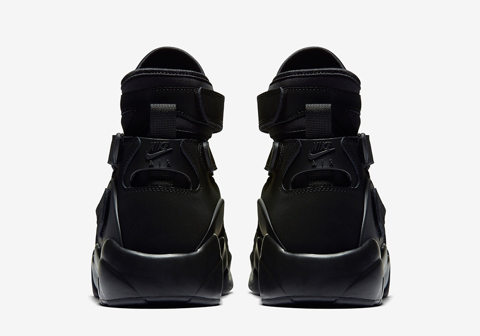 nike-air-unlimited-triple-black-brasil-03