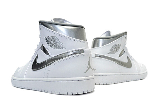 air-jordan-1-mid-pure-money-554724-105-01