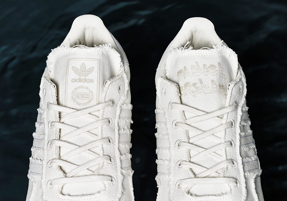 adidas-daniel-arsham-new-york-white-denim-uv-print-05
