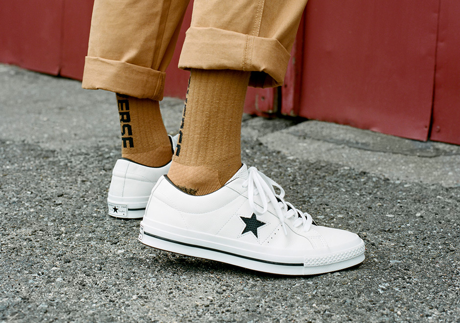 converse-one-star-perforated-leather-pack-04