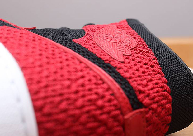 jordan-1-banned-flyknit-detailed-look-15